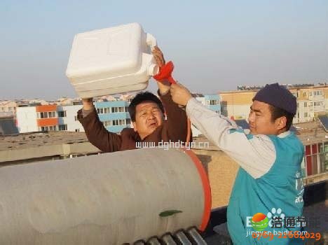 ̫��ܟ�ˮ���M(j��n)ˮ�ڴ��_�������Һ����������(j��)̫��ܟ�ˮ����������